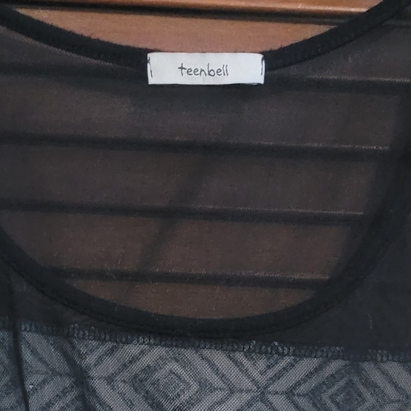 TeenBell Black and White Tribal Pattern Tank Top, With Fit And Flare Style. Sz M - Picture 3 of 10